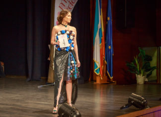 Hulladékból is fel lehet jól öltözni – bebizonyították a marosvásárhelyi szépségverseny résztvevői