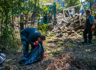 Eltüntetik az illegális hulladékot a Pilisi Parkerdőből