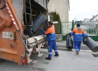 Tisztelet a KUKÁSOKNAK!