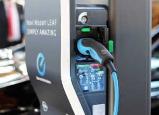 MEKH: Egy év alatt 60%-kal nőtt az e-töltők száma