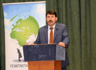 Áder János köztársasági elnök látogatása a komáromi Selye János Gimnáziumban