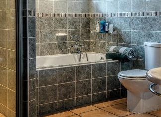 Stabilan alacsonyak a magyar rezsiárak