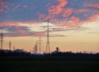Júliusban is nőtt a villamos energia ára