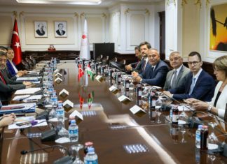 Meg kell hosszabbítani és ki kell terjeszteni a fekete-tengeri gabonamegállapodást