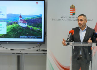 Potápi Árpád János: a gyerekekben erősíteni kell a magyarságtudatot és a hazaszeretetet