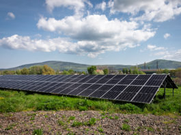 Az áramszámla határozza meg, hogy érdemes-e napelemet és energiatárolót telepíteni