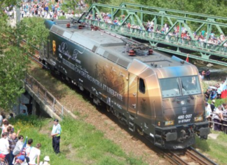 Csíksomlyó felé robognak: 19. alkalommal indul az Össznemzeti Zarándokvonat