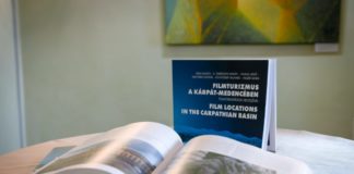 A filmvászontól a turistautakig: bemutatták a Filmturizmus a Kárpát-medencében című kötetet